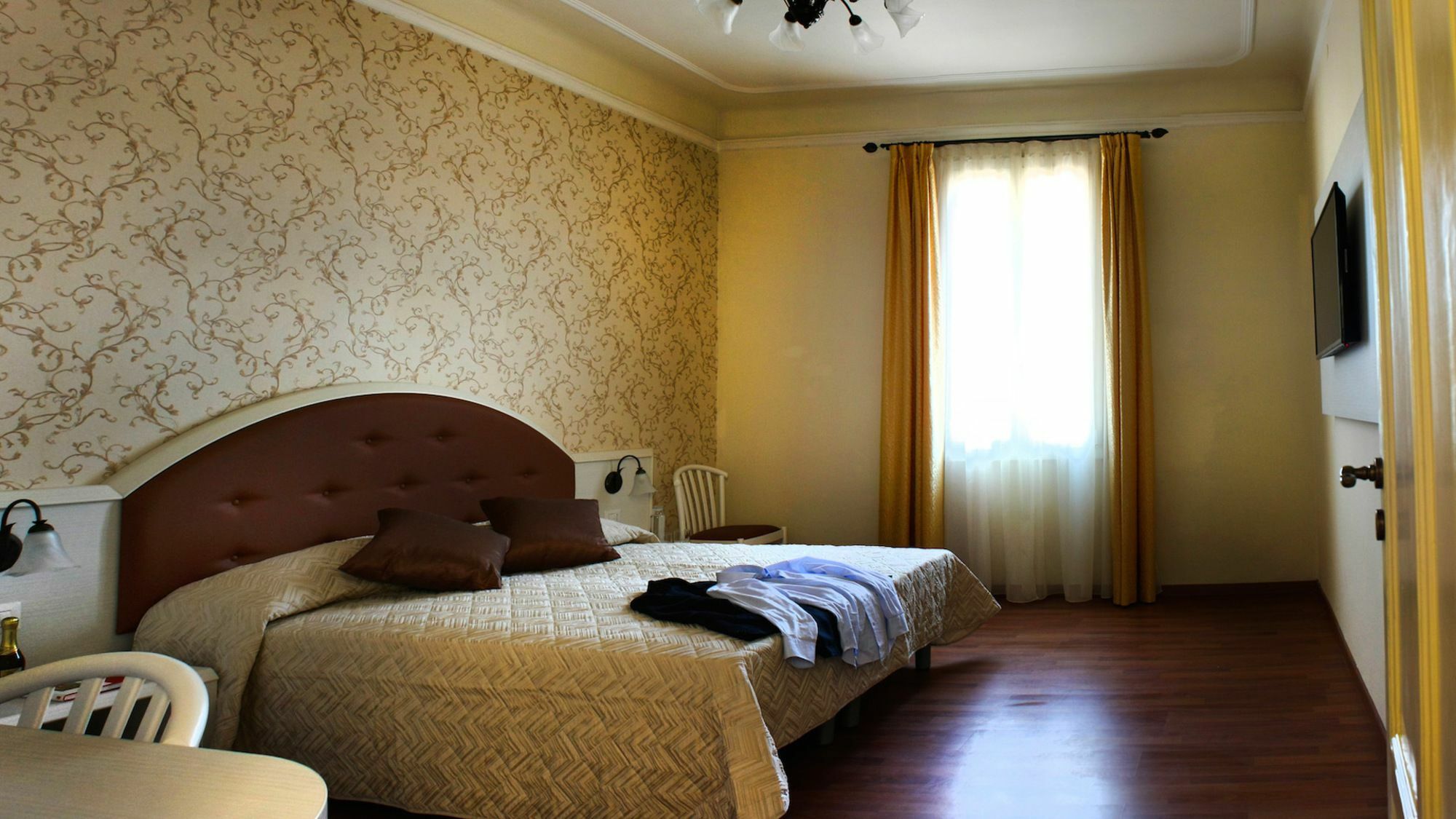 Boutique Hotel Casa Faccioli Bologna Exterior foto